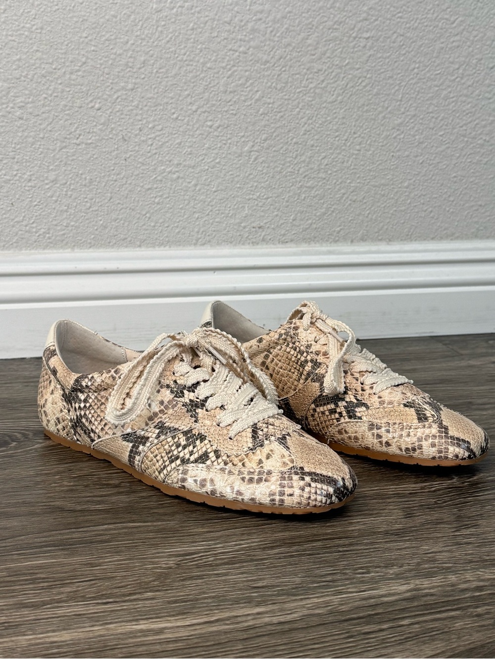 Dolce Vita Snake Print Lace-Up Flats Size 7.5